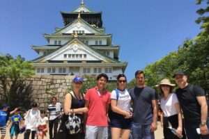 5-Hour Osaka Bike Tour to the Neighborhood of Osaka Castle - Meeting at FamilyMart and Rolling Out at 10:00