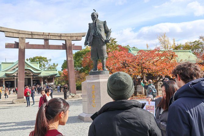 5-Hour Osaka Bike Tour to the Neighborhood of Osaka Castle - Lunch Set, Tea Break, and Osaka Street Food Moments