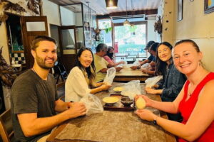 90 min Shared Handmade Udon Experience - Inside the 90 Minutes at Udonzin Beat (Udon-Making Flow)