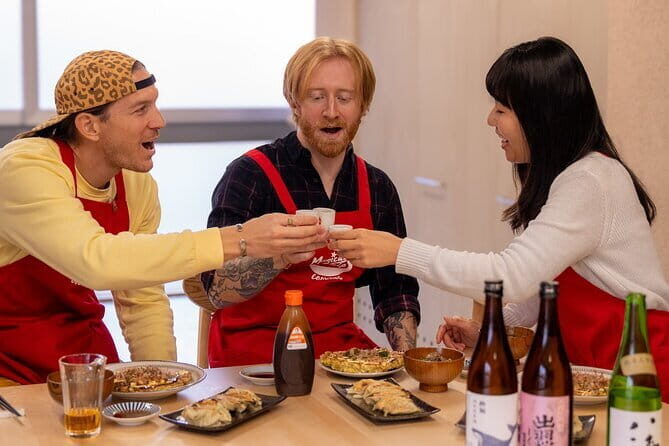 90 min Shared Handmade Udon Experience - Your Udon Tasting, Hot or Cold
