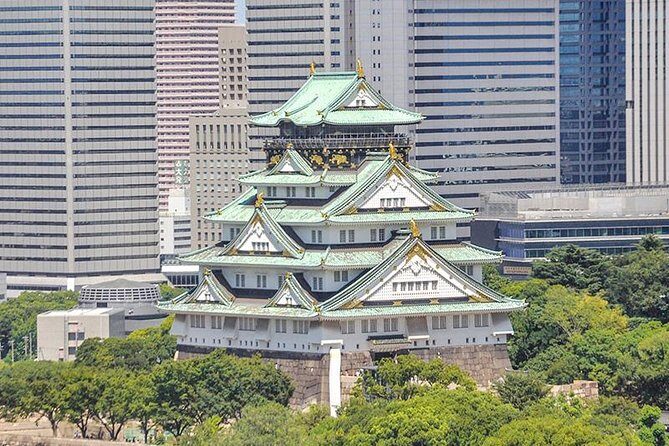 A Tour to Explore the Symbol of Osaka: Osaka Castle - Osaka Castle interiors: exhibition rooms and a reproduced tea space