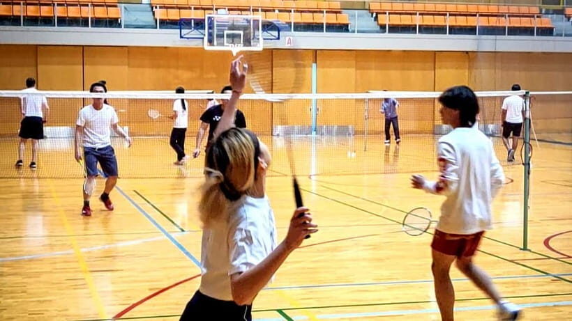 Badminton in Osaka & Kyoto with Locals! - How a 3-hour badminton session actually feels in Osaka and Kyoto