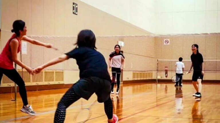 Badminton in Osaka & Kyoto with Locals! - Where you play: Osaka’s gym circuit (and how it affects your day)