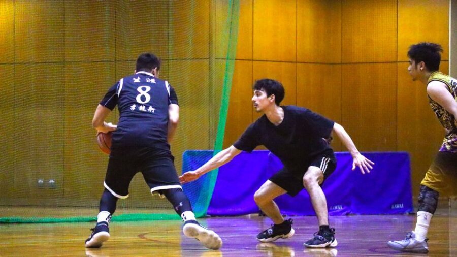 Basketball in Osaka with local players! - Meeting the Court: Osaka Gym Details You Should Confirm