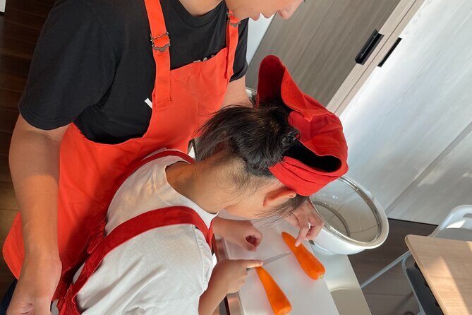 Cooking Ramen&Gyoza/KatsuCurry/Bento/Okonomiyaki+Store Tour@Osaka - Why the Shop Walk Changes the Cooking Class