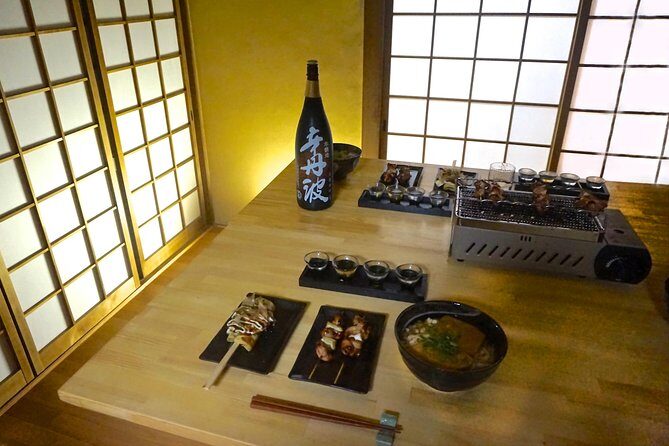 Eat Osaka: Street Food Cooking in an Authentic Kitchen! - Handmade udon: the skill that makes the meal feel real
