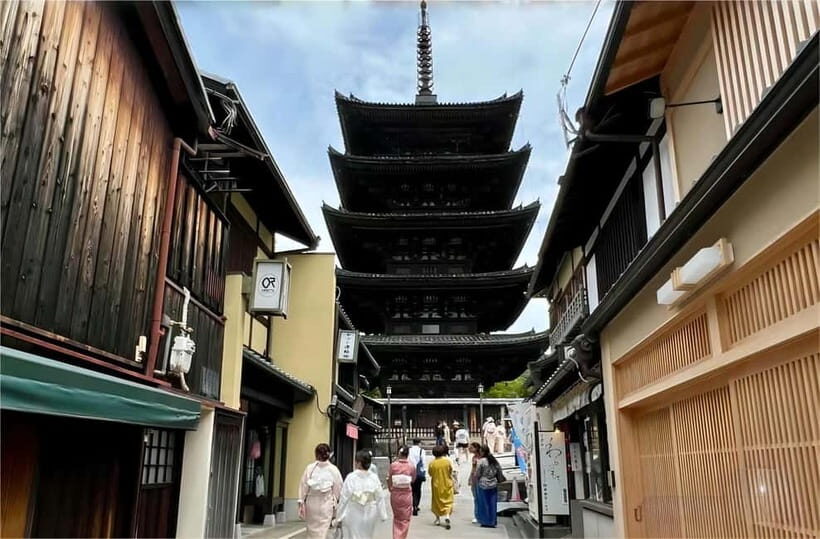 From Osaka: Nara Deer & Kyoto Kiyomizudera Sightseeing Tour - The Historic Streets After Kiyomizudera: Sannenzaka, Ninenzaka, Hanamikoji, Gion, Yasaka
