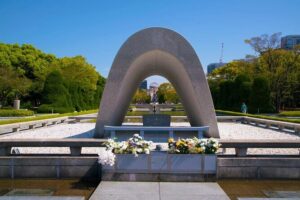 Hiroshima and Miyajima Private Day Tour from Kyoto/Osaka - Hiroshima Peace Memorial Park: seeing the layout without rushing yourself