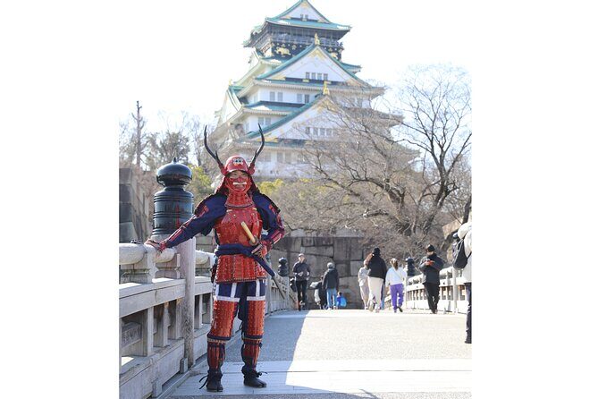 Honor - Experience Samurai & traditional Culture to the fullest - Dressing like a warrior: armor fit, sweat, and instructor help