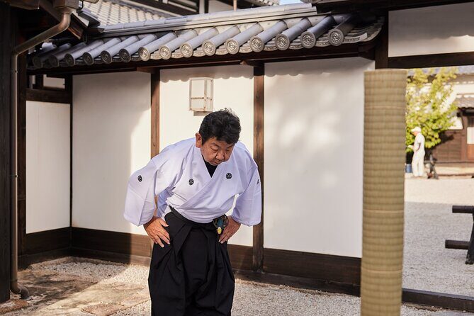 Honor - Experience Samurai & traditional Culture to the fullest - Tea ceremony: etiquette lessons you can actually use later