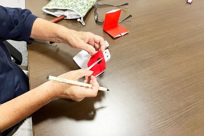 Japanese miniature kimono made with origami in Osaka - Finding the class near Abeno Station (Exit 7)