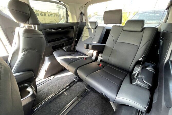 Kansai/KIX Airport to or from Osaka/Kyoto Private Transfer - The ride itself: what the vehicles are like