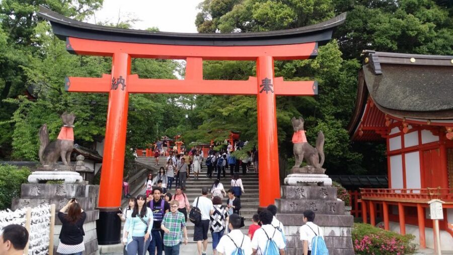 Kyoto: Immersive Arashiyama & Fushimi Inari by Private Car - Ryōan-ji: a quieter temple stop that balances the crowd energy