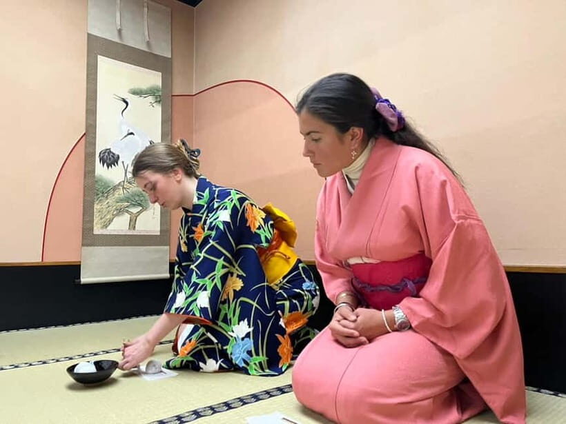 Learn Zen in a class of making Matcha tea near Osaka Castle - FAQ
