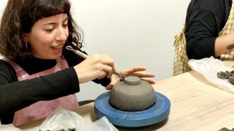 Matcha Tea Bowl Experience in Osaka - Meet at JR Teradacho Station and settle in quickly