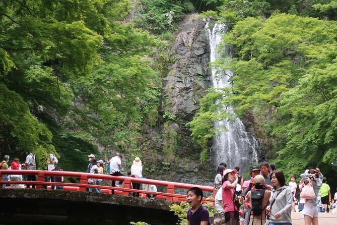 Minoh Waterfall and nature walk through the Minoh Park - Key highlights you’ll feel right away