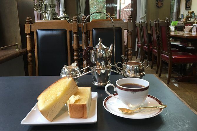 Nature Walk at Minoo Park, the Best Nature and Waterfall in Osaka - Yamamoto Coffee-kan: A Calm Reset After the Walk