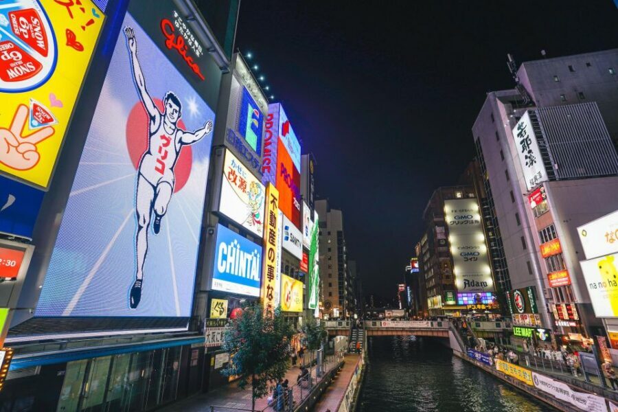 Osaka: Bar-Hopping Night Tour in Namba - First izakaya stop: kushikatsu, beer, and the guide’s ordering magic