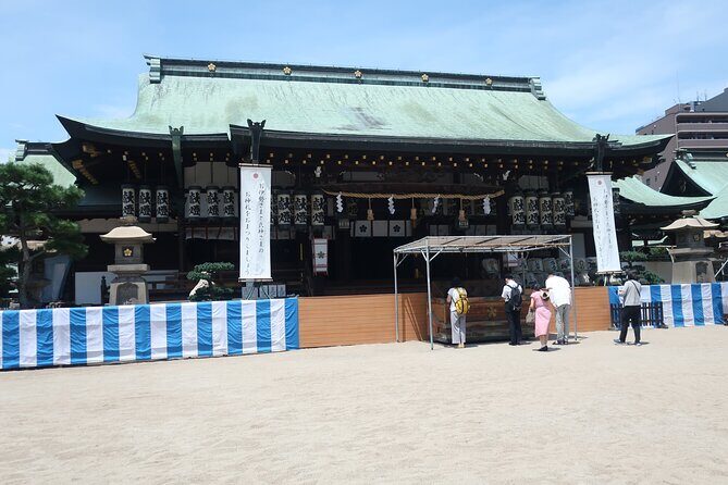 Osaka Castle and a visit to the longest shopping street in Japan - The guides: why the “storytelling” part feels like the best souvenir