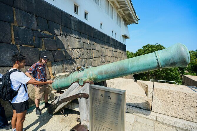 Osaka Castle Walking Tour and Castle Tower Admission - Guides matter here: expect stories, humor, and Q&A