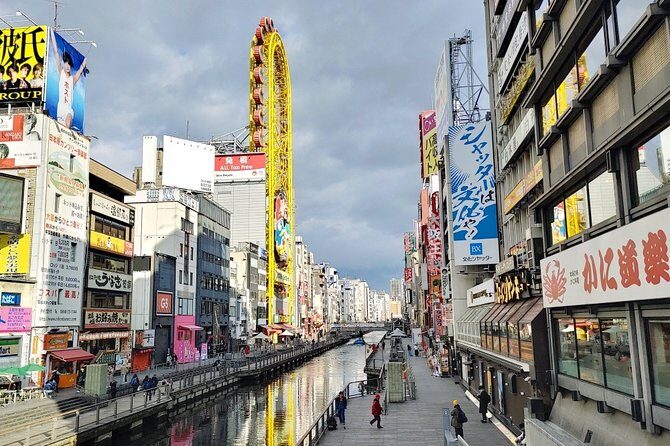 Osaka Dotonbori Daytime Food Tour - Misono Building and the dessert moment that makes the tour feel finished