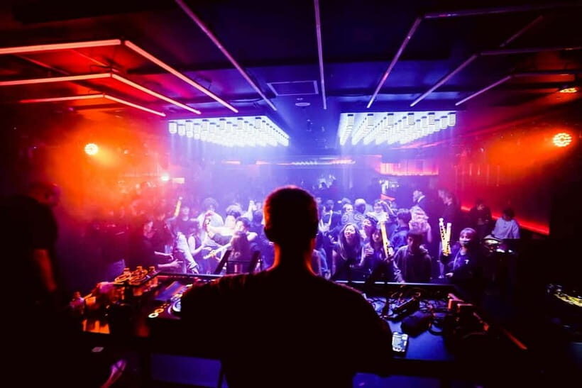 Osaka Dotonbori:GIRAFFE Nightclub Ticket with Drink/VIP Plan - Key points before you buy