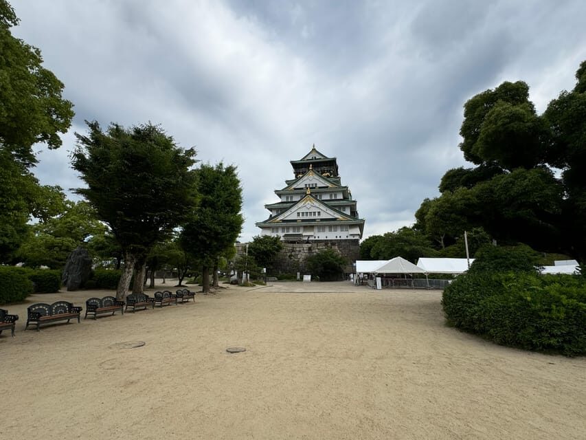 Osaka: Early Morning Osaka Castle Guided Tour, Avoid Crowds - Osaka Castle Grounds in Action: Photos, Walls, and Hideyoshi’s Story