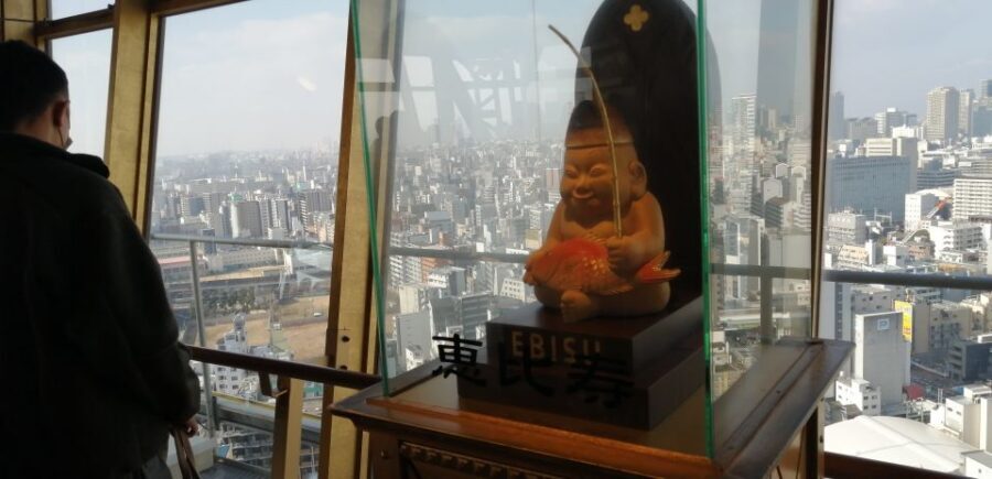 Osaka: Five Must-See Highlights Walking Tour & Ramen Lunch - Dotonbori and Ebisu Bridge: The Neon Scene With a Running Man Moment