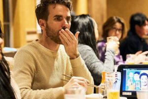 Osaka: Guided Food Tour with 12 Dishes at 4 Local Eateries - 150 minutes, 12 dishes, and 2 drinks: how the value math works in Osaka