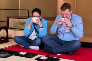 Osaka-Himeji Customize Tour with Pickup and DropOff - Himeji Castle: What You’ll Actually Get Out of Those 3 Hours