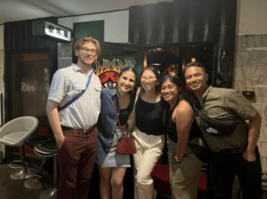 Osaka: Izakaya Bars Guided Walking Tour - Dotonbori’s 15-Minute Orientation: What It’s Good For