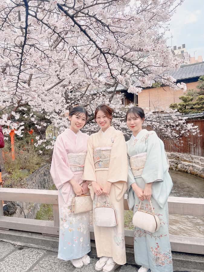 Osaka: Kimono Rental Traditional Experience at WARGO - What’s Actually Included (Kimono, Obi, Satchel, Shoes, and More)
