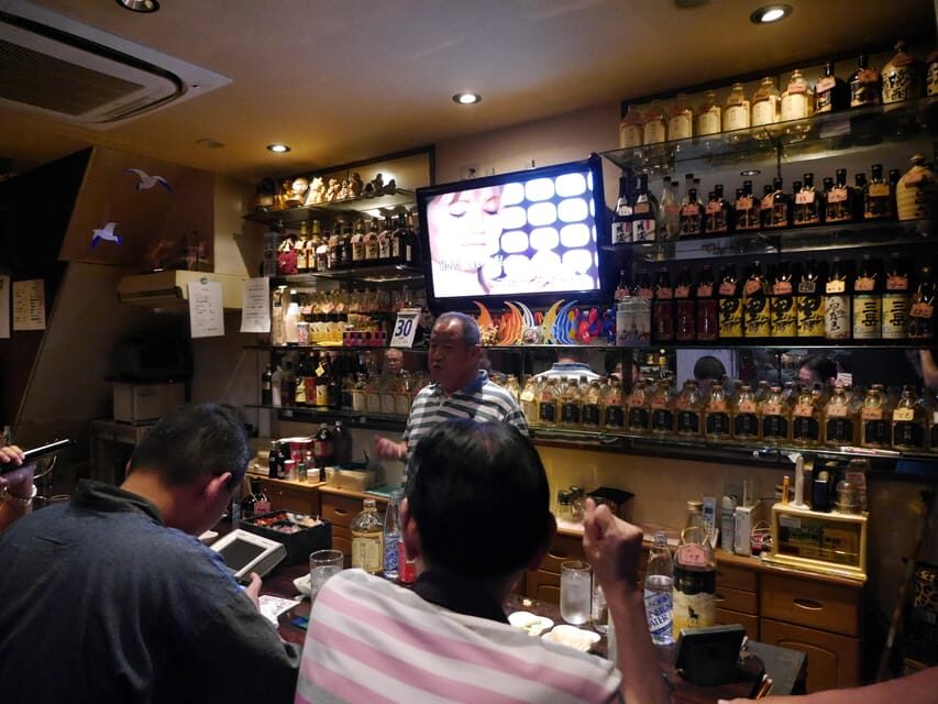 Osaka: LGBTQ+ Tour with Dinner and Drinks - Price and value: why $95 can feel fair for this setup