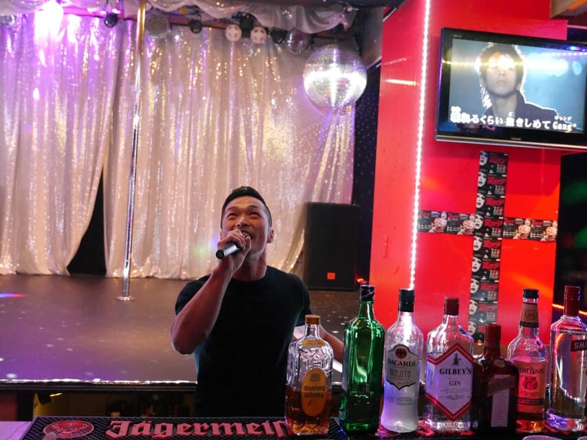 Osaka: LGBTQ+ Tour with Dinner and Drinks - Practical tips so the evening feels smooth
