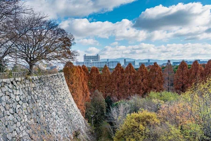 Osaka: Osaka Castle 3 hours Historical Walking Tour - Meeting at JR Osaka-jo Koen Exit 2 and Setting Your Pace