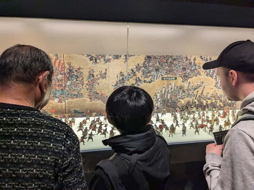 Osaka: Osaka Castle Guided Tour with Local Guide - Stone Walls and Defenses: Reading the Fortress Like a System