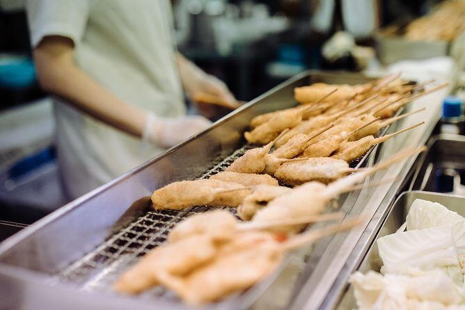 Osaka Private Food Tours by Local Foodies: 100% Personalized - Where you meet and how the walk fits together
