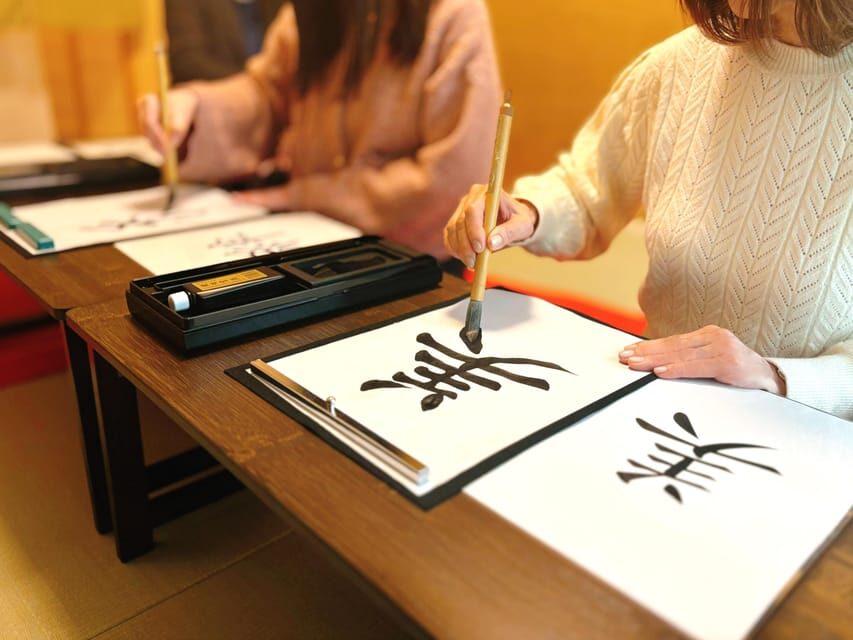 Osaka: Private Japanese Calligraphy Experience - How the lesson turns your name into kanji (and your personality)