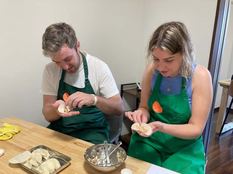 Osaka: Ramen and Gyoza Cooking Class in Dotonbori - Key Highlights