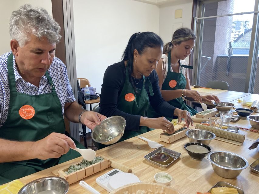 Osaka: Sushi Class in Dotonbori - Who this Osaka sushi class suits best