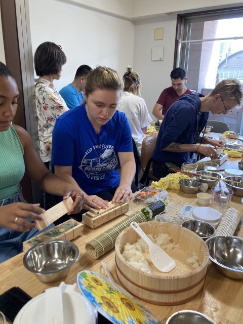 Osaka: Sushi Class in Dotonbori - How much you’ll eat (and why the price feels fair)