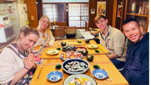 Osaka Sushi Miso soup Adventure: A Journey of Exotic Flavors - The 3-hour sushi rhythm: what happens when