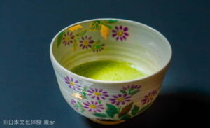 Osaka: Traditional Tea Ceremony Experience - Single-origin matcha and Ohigashi: what you actually get to enjoy
