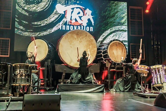 Osaka: UTAGE Modern Japanese Taiko Live Show - Audience participation: fun, organized, and best for people who like to join in