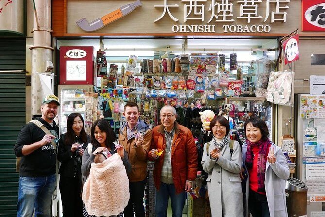 Osaka Walking Tour - Pace, group size, and what to bring for comfort