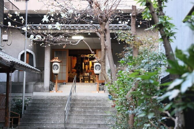 Osaka:Bamboo Healing Massage at the Temple <90-min> - A Temple Setting in Osaka That Keeps Things Grounded