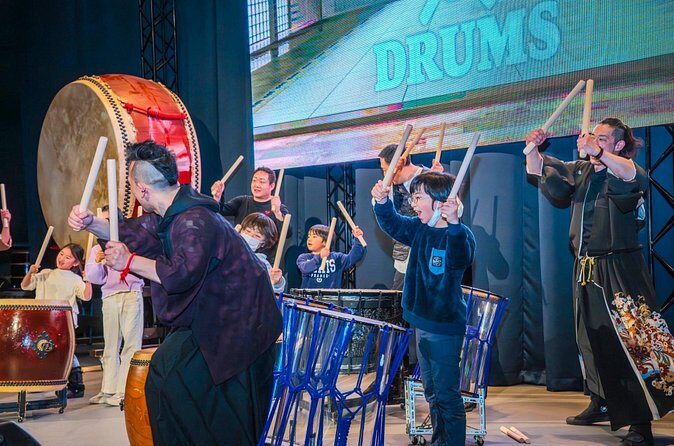 OSAKA:Feel the Power! Learn Taiko Drum from Professionals - Timing and meeting point: the easiest way to plug it into your Osaka day