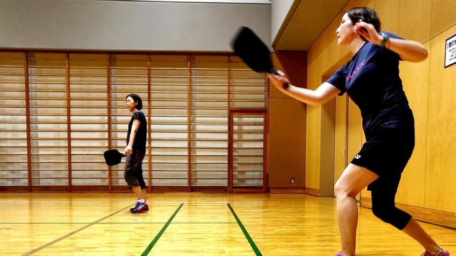 Pickleball in Osaka, Kobe & Kyoto with Locals! - Coaches and the small-group advantage