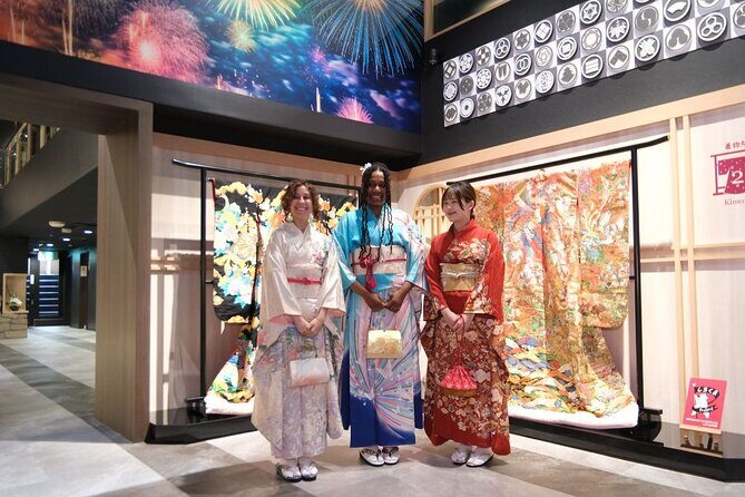 Premium Kimono Dressing, Tea Ceremony, Calligraphy, Samurai show - 6 Highlights You’ll Notice Right Away