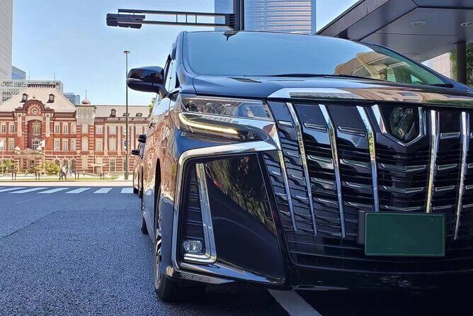 Private arrival transfer from Osaka Itami International airport to Kyoto City - Who should book this transfer, and who might not need it